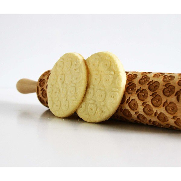 Mattarello con rilievo in legno Apples – Valek-image-1