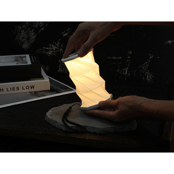 Decorazione luminosa bianca con ricarica USB portatile ø 8 cm Twist – Gingko-image-4