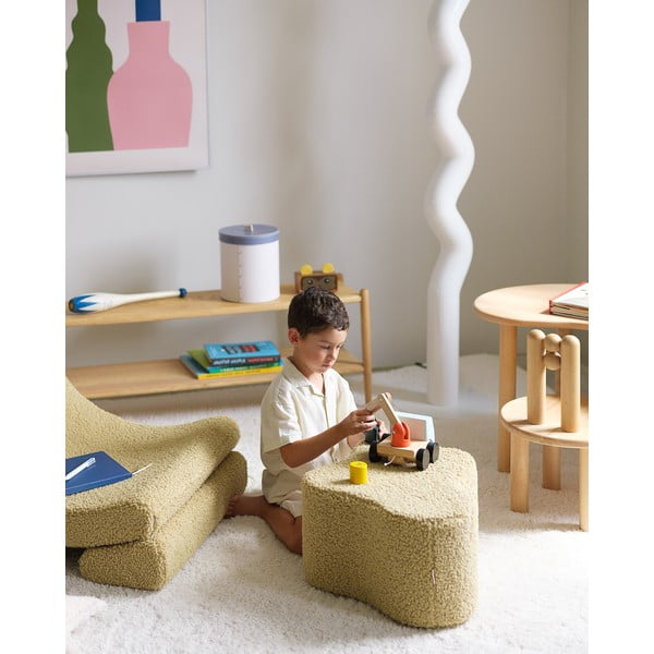 Pouf per bambini verde con rivestimento in bouclé Cloud – Wigiwama-image-1