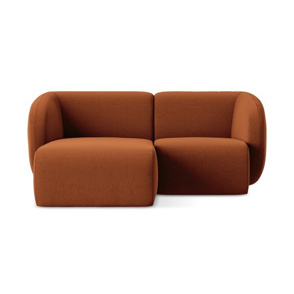 Divano angolare color terracotta (con penisola a sinistra/con chaise lounge) con rivestimento in velluto Lani – Makamii