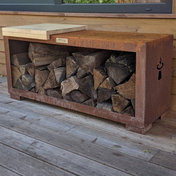 Sede di pino su uno zoccolo - Remundi-image-1