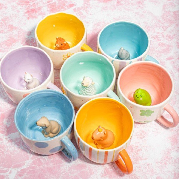 Tazza blu e color crema in porcellana 350 ml Surprise Sheep – Sass & Belle-image-1