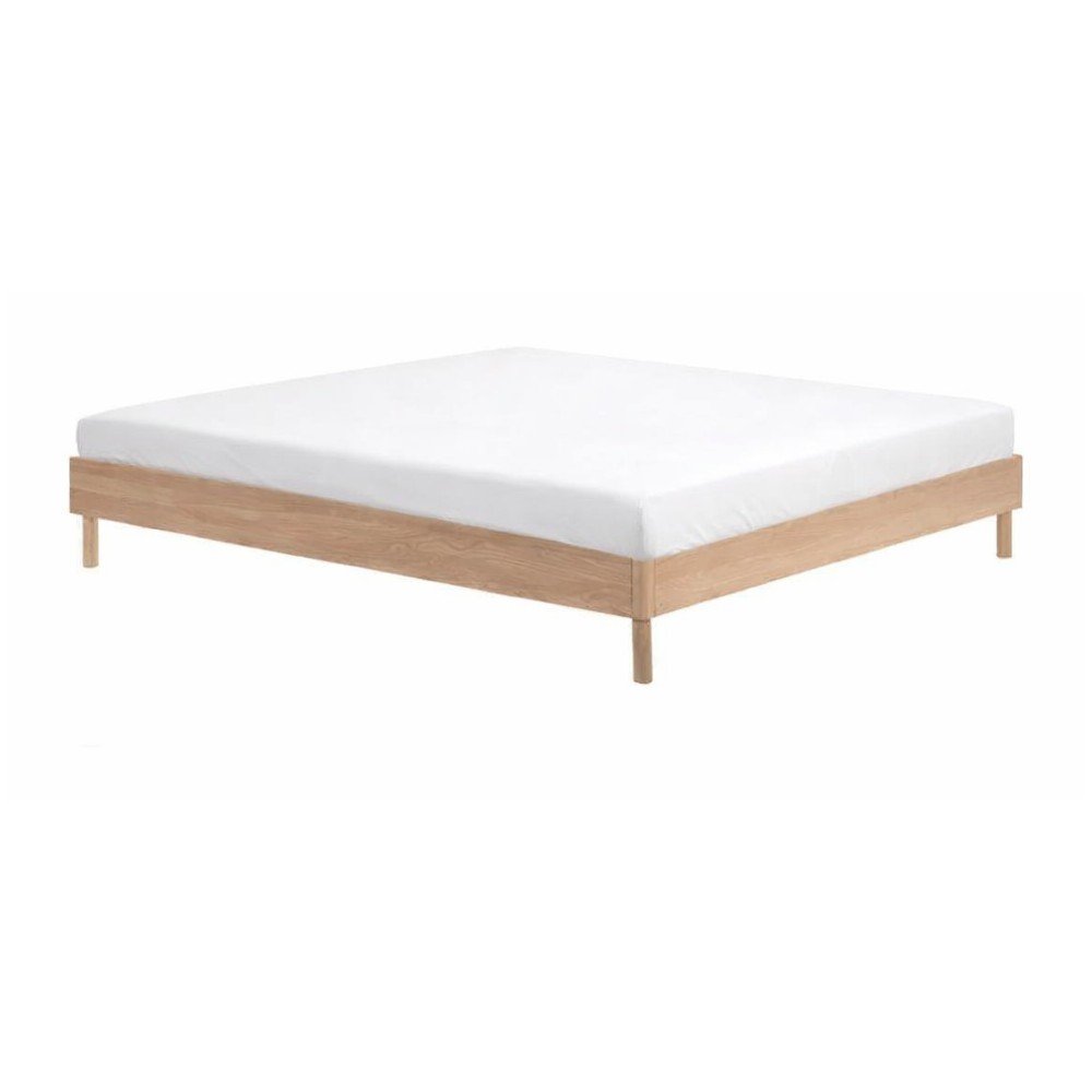 Letto matrimoniale di colore naturale in rovere massiccio senza testiera rete non inclusa 160x200 cm Forrest – Vipack | Letti matrimoniali