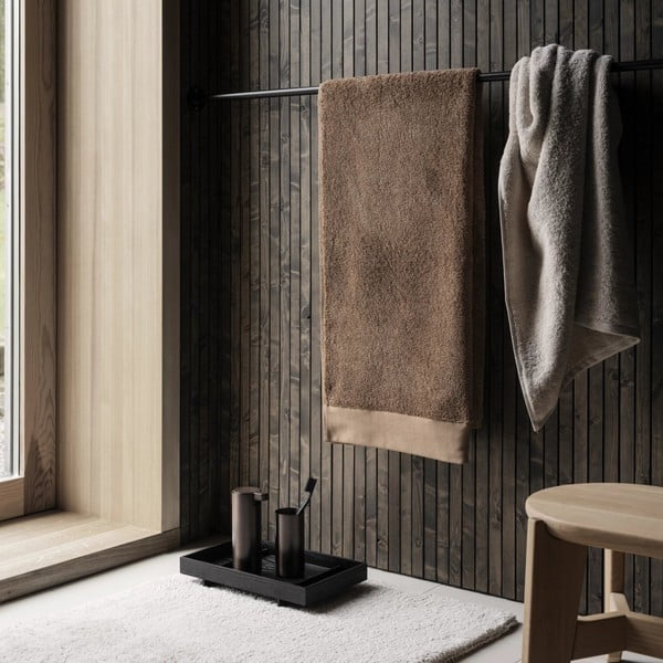 Dosatore di sapone in acciaio inox marrone scuro 165 ml Modo - Blomus-image-2