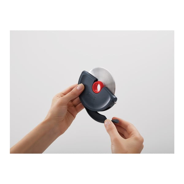 Tagliapizza in acciaio inox e silicone Disc - Joseph Joseph-image-3