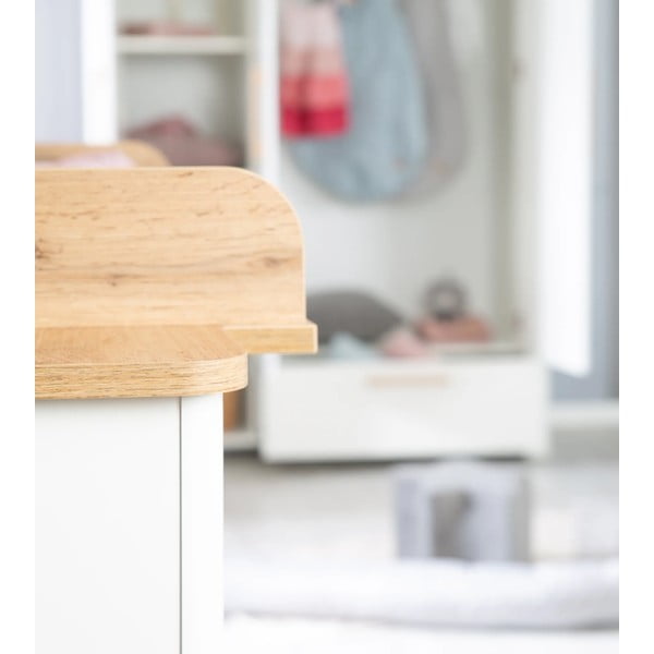 Cassettiera bassa bianca in rovere con fasciatoio 119x100 cm Ava - Roba-image-4