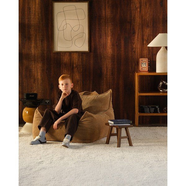 Pouf a sacco per bambini marrone cognac con rivestimento in velluto a coste Club – Wigiwama-image-4