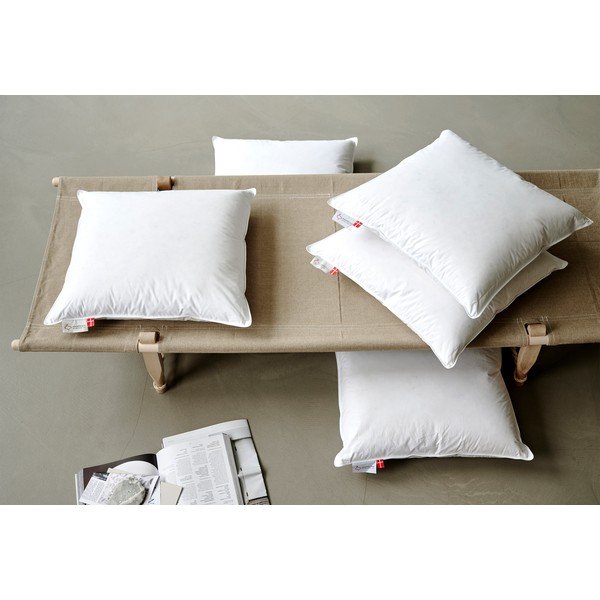 Cuscino con imbottitura in piume 50x60 cm Jack the Dullard – Ringsted Dun-image-1