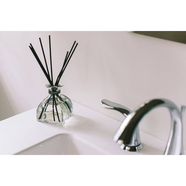 Bridgewater Candela diffusore con profumo di frutto della passione, tè e patchouli, 120 ml Sweet Grace - Bridgewater Candle Company-image-1