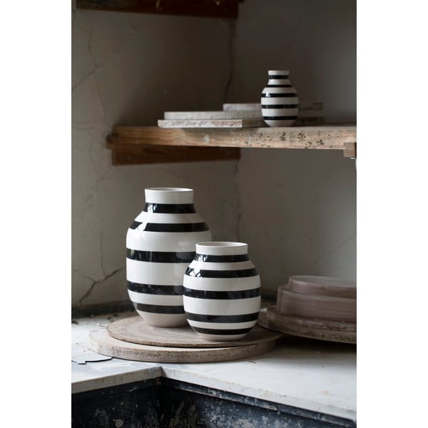 Vaso in ceramica bianco/nero Omaggio - Kähler Design-image-3