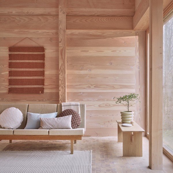 Panchina di colore naturale in legno massiccio Kotai – OYOY Living Design-image-1