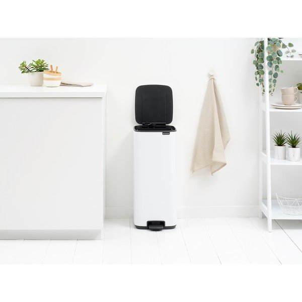 Cestino per la spazzatura bianco in acciaio con pedale 30 l Bo – Brabantia-image-2
