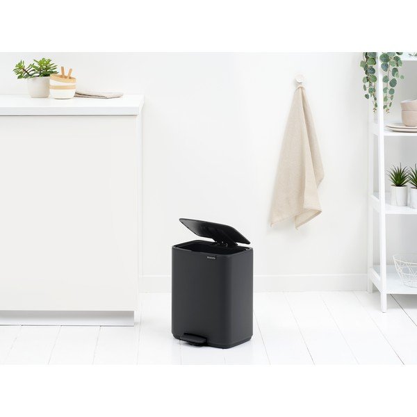Cestino per la spazzatura grigio scuro in acciaio con pedale 12 l Bo – Brabantia-image-1