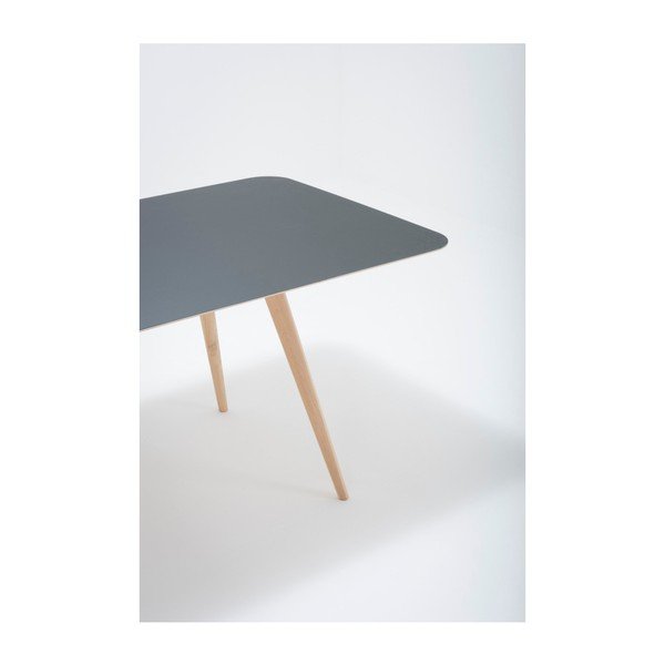 Tavolo da pranzo in rovere massiccio con piano in Linn nero, 220 x 90 cm Stafa - Gazzda-image-1