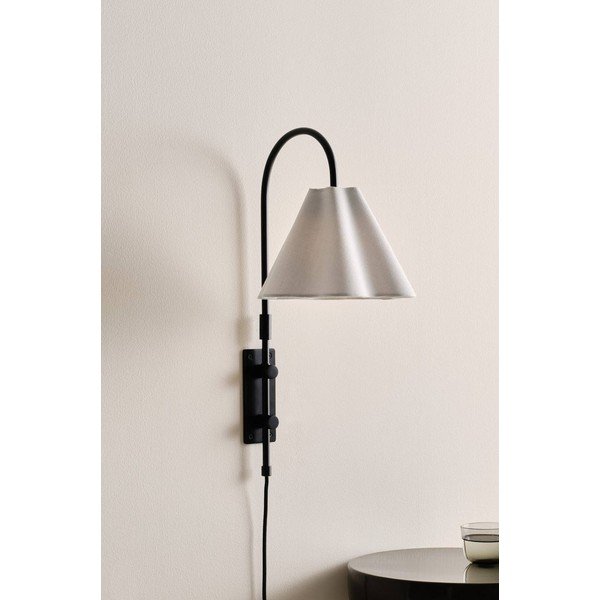 Lampada da parete nera/beige in tessuto con alimentazione a corrente con struttura flessibile Francis – Jotex-image-2