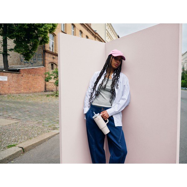 Borraccia termica color crema in acciaio inox 890 ml Quencher H2.O FlowState™ Tumbler Cream 2.0 – Stanley-image-1