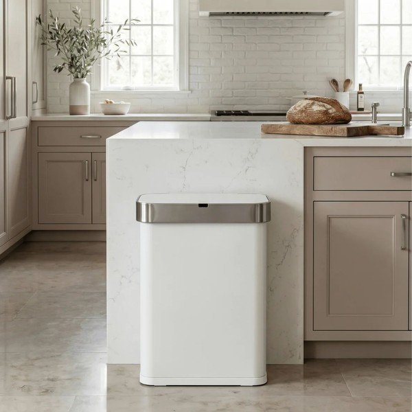 Cestino per la spazzatura bianco opaco in acciaio con sensori contactless 58 l Sensor – simplehuman-image-1
