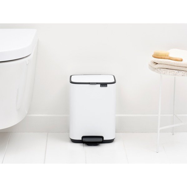 Cestino per la spazzatura bianco in acciaio con pedale 4 l Bo – Brabantia-image-2