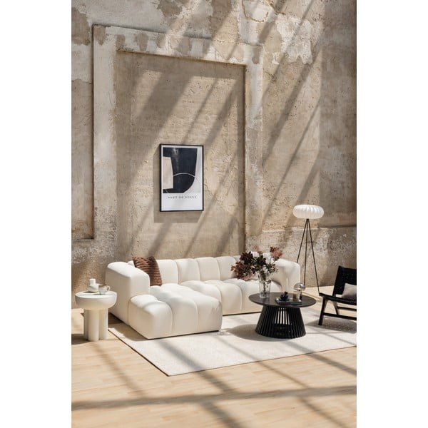 Divano angolare color crema (con penisola a destra e chaise lounge) con rivestimento in velluto Cube – Bonami Selection-image-1