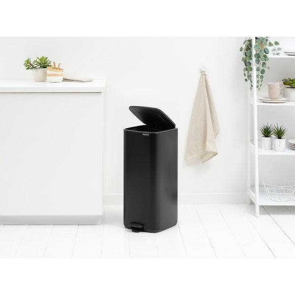 Cestino per la spazzatura nero opaco in acciaio con pedale 30 l Bo – Brabantia-image-2
