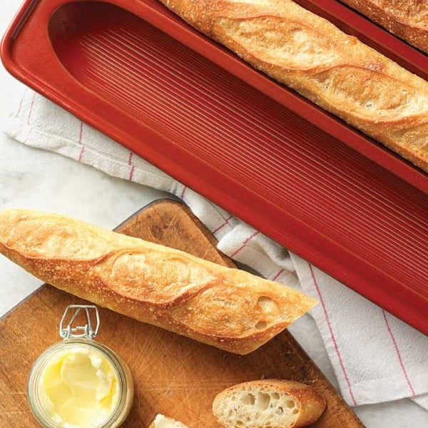 Stampo per baguette rosso - Emile Henry-image-1