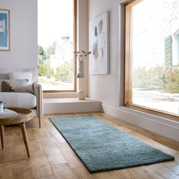 Passatoia blu polveroso in lana tessuta a mano 80x230 cm Harris Boucle – Flair Rugs-image-1