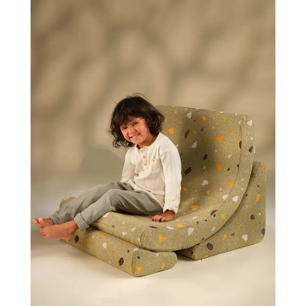 Poltrona per bambini verde con rivestimento in bouclé e ciniglia Terrazzo Moon – Wigiwama-image-2