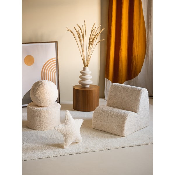 Poltrona per bambini color crema con rivestimento in bouclé Cloud – Wigiwama-image-4
