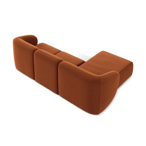 Divano angolare color terracotta (con penisola a sinistra/con chaise lounge) con rivestimento in velluto Lani – Makamii-image-3