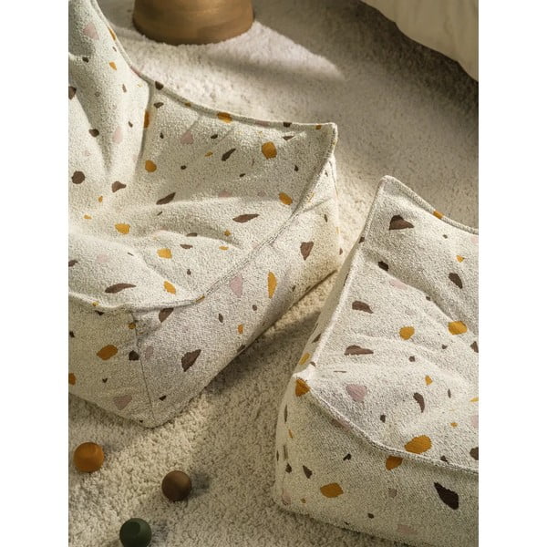 Pouf a sacco per bambini bianco con rivestimento in bouclé e ciniglia Terrazzo Square – Wigiwama-image-4
