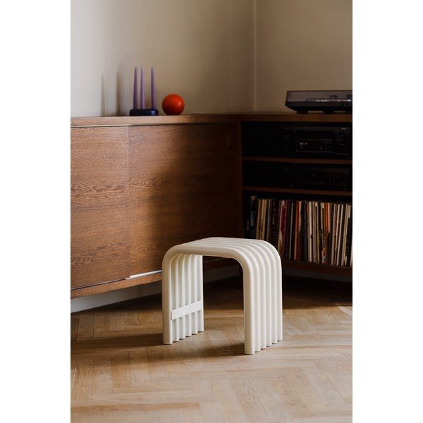 Sedia da esterno beige in metallo Nokk – noo.ma-image-1