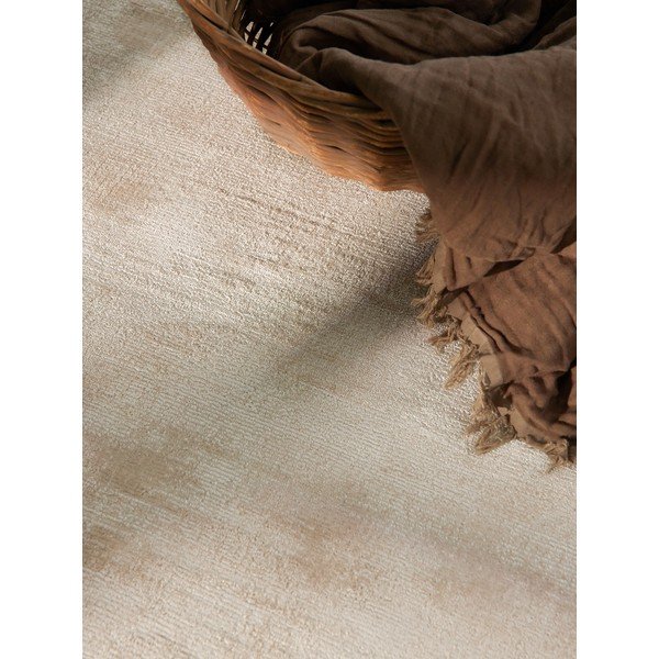 Tappeto avorio in viscosa tessuto a mano 120x180 cm Noemi – Vikosa-image-3