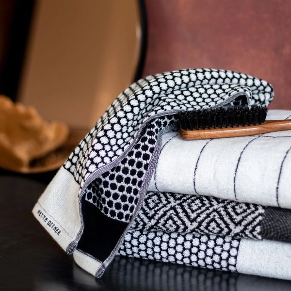 Asciugamano in cotone bianco 50x100 cm Tile Stone - Mette Ditmer Denmark-image-2