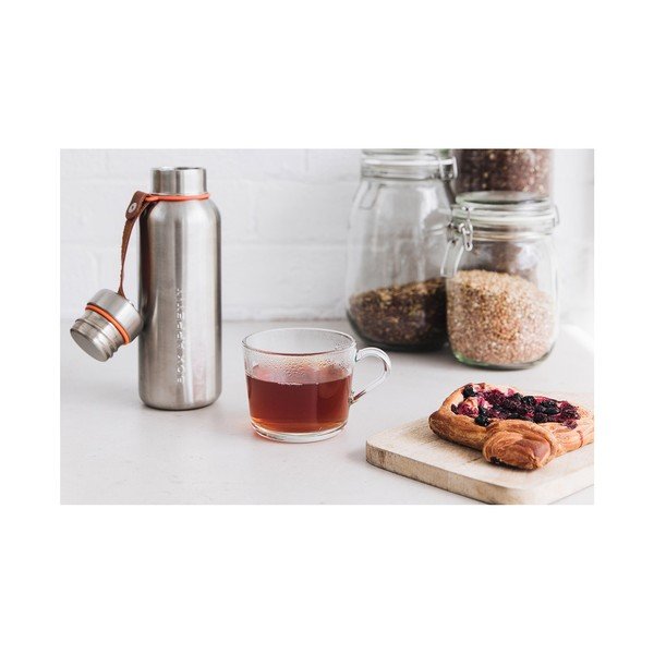 Bottiglia sottovuoto isolata Orange a 2 pareti in acciaio inox nero + Blum, 500 ml - Black + Blum-image-4