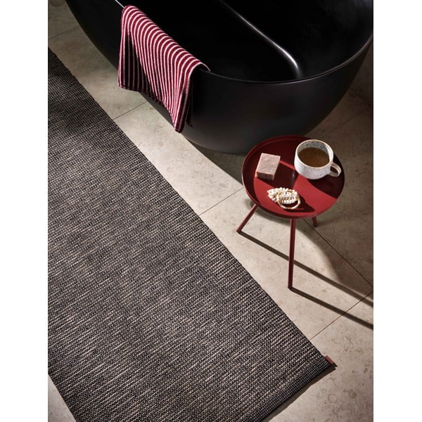 Tappeto da interno/esterno marrone scuro 70x90 cm Sam Black Walnut – Pappelina-image-2