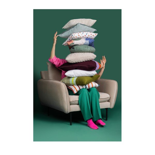 Poltrona in velluto beige Vienna - Cosmopolitan Design-image-1