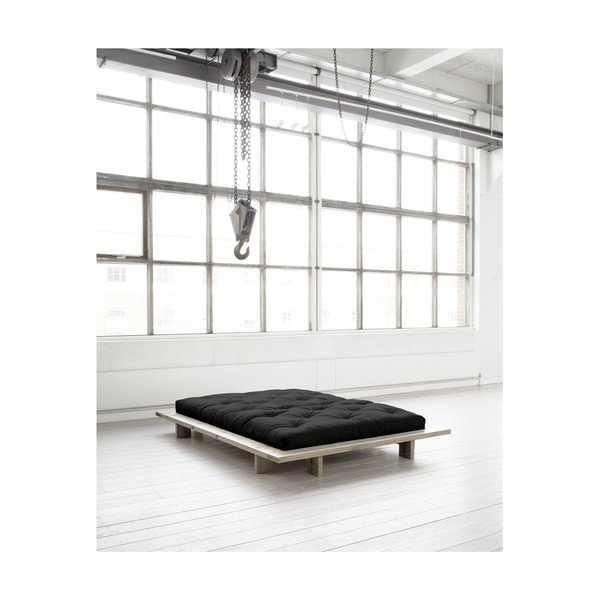 Dvoulůžková postel z borovicového dřeva s matrací Karup Design Japan Comfort Mat Raw/Black, 160 x 200 cm-image-3