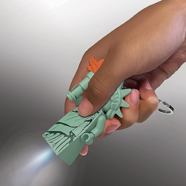 Portachiavi con torcia verde Statue of Liberty – LEGO®-image-1