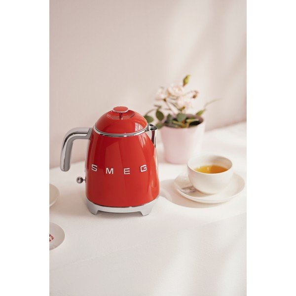 Bollitore rosso in acciaio inox 800 ml Retro Style - SMEG-image-2
