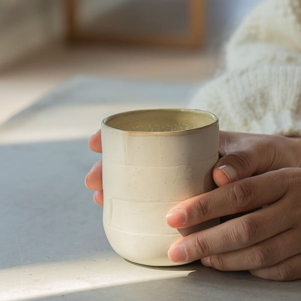 Tazze bianche e beige in set di 2 pezzi in pietra 0,3 l Sand Grain - Mette Ditmer Denmark-image-1