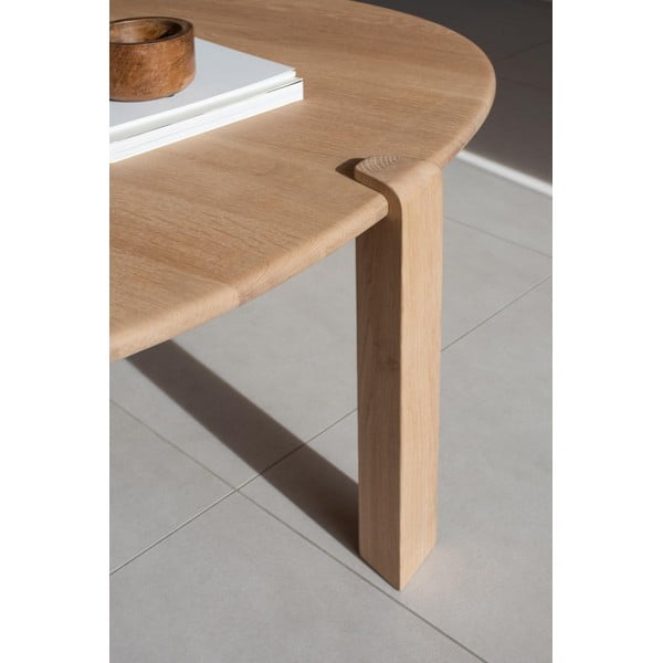 Tavolino da salotto rotondo di colore naturale in rovere massiccio ø 100 cm Kulin – Gazzda-image-2