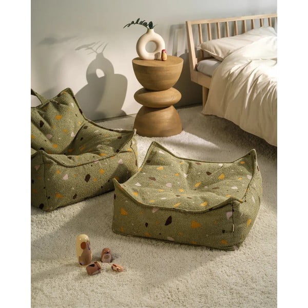 Pouf a sacco per bambini verde con rivestimento in bouclé e ciniglia Terrazzo Chair – Wigiwama-image-1