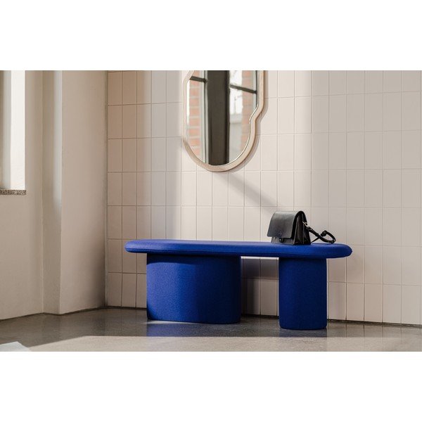 Panchina blu in imbottito con rivestimento in lana Rull – noo.ma-image-4