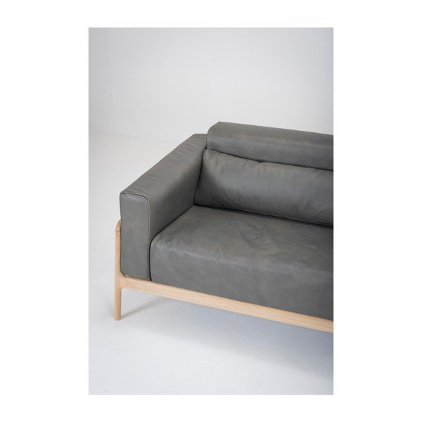 Divano in pelle di bufalo grigio scuro con struttura in rovere massiccio , 210 cm Fawn - Gazzda-image-2