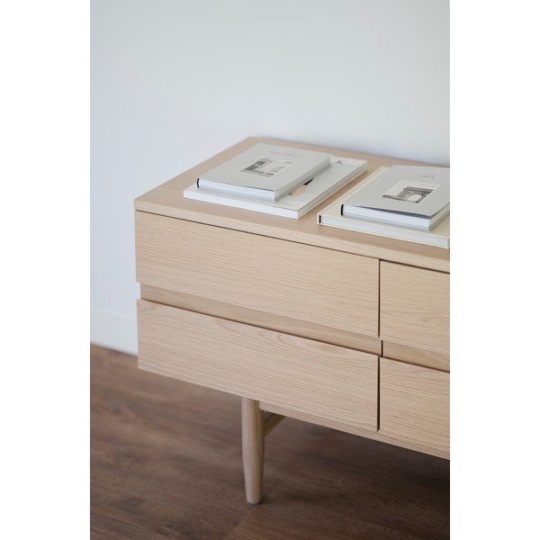 Cassettiera bassa in legno di rovere colore naturale 160x75 cm Moresby – Rowico-image-4