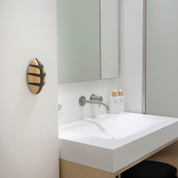 Gancio da parete nero/dorato in plastica Bug – Spinder Design-image-4