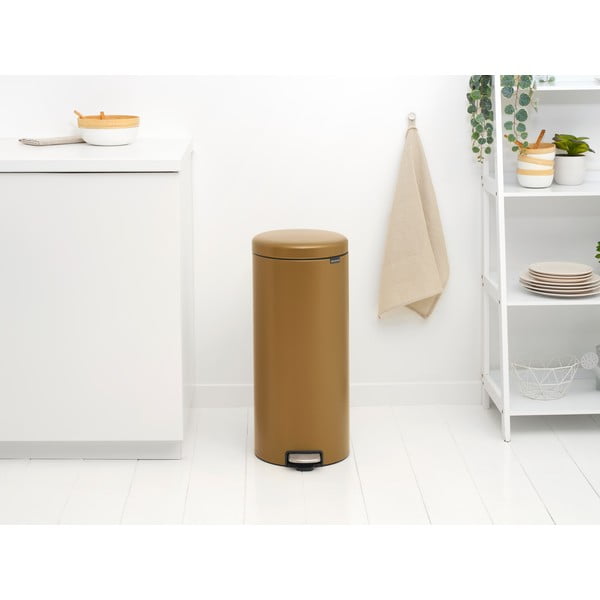 Cestino per la spazzatura color ottone in acciaio con pedale 30 l NewIcon – Brabantia-image-1
