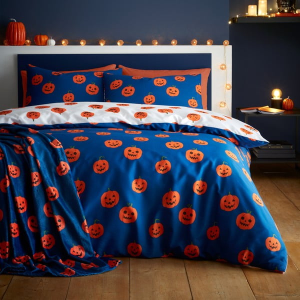 Coperta blu e arancione in micropile a tema Halloween 130x170 cm Halloween Pumpkins – Catherine Lansfield-image-2