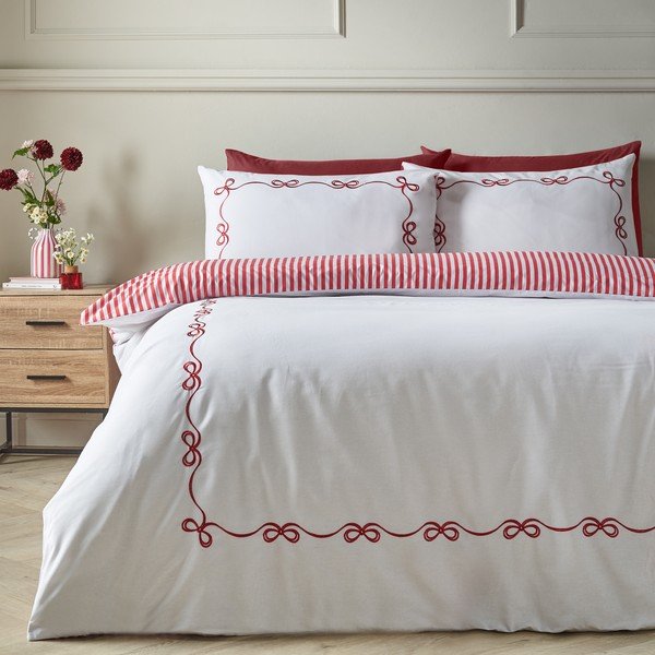 Set copripiumino e federa rosso/bianco per letto matrimoniale 200x200 cm Bow Embroidery – Catherine Lansfield-image-2