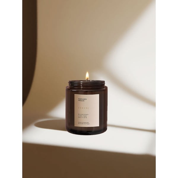 Candela in cera di soia profumata tempo di combustione 40 h Slavic Edition: #64 Sequoia, Eben and Cedar – Perfumed Prague-image-1